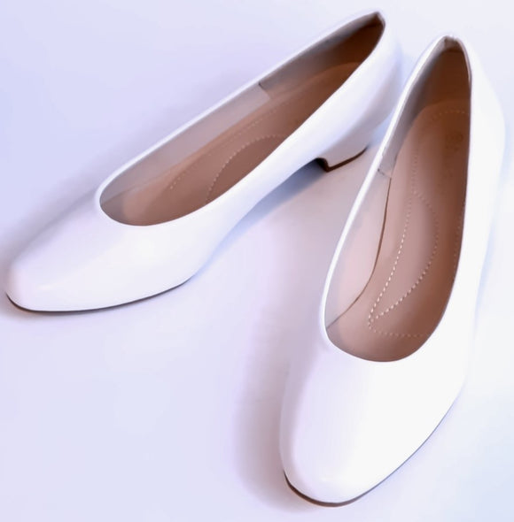 Dream Pairs Women's Mila Low Chunky Heel Pump Shoes, White Size 11