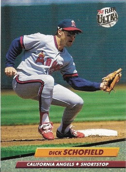 1992 Fleer Ultra Baseball Card #30 Dick Schofield